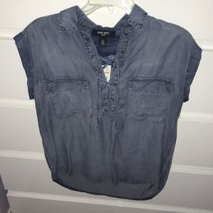 Nine West sleeveless top